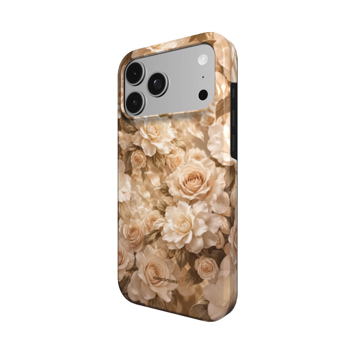 Coque Prestige Ivoire vue de trois quarts, avec le rebord de la coque