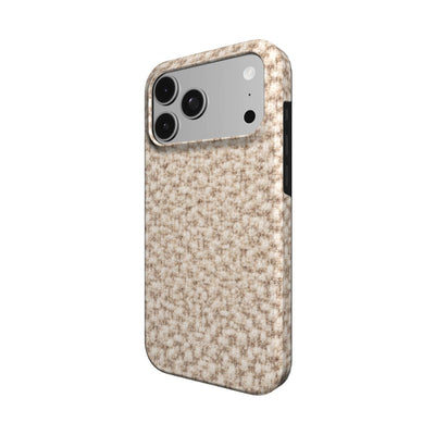 Coque Prestige Bouclé vue de trois quarts, avec le rebord de la coque