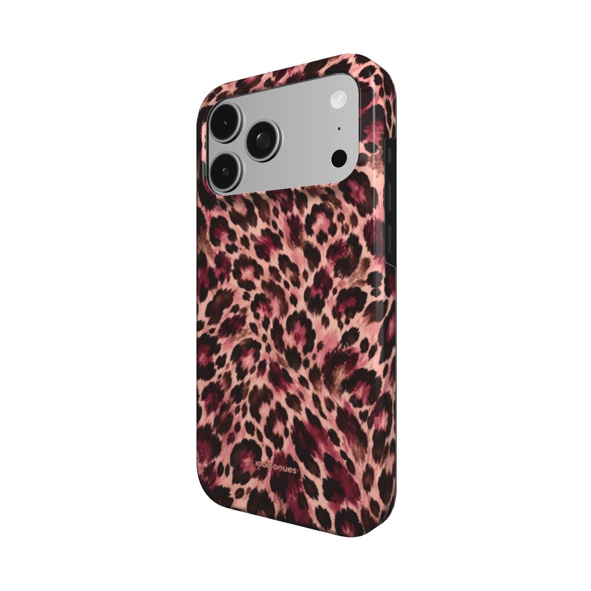 Coque Prestige Rosafauve vue de trois quarts, avec le rebord de la coque