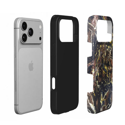 Coque Prestige Pyrite en vue éclatée : téléphone, couche intérieure souple et coque extérieure imprimée