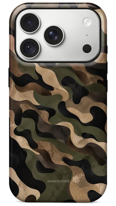 Coque Prestige Camo vue de dos : un camouflage kaki, sable et noir
