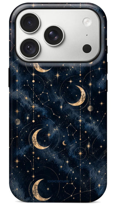 Coque Prestige Luna vue de dos : des croissants de lune et des constellations dorées sur un ciel bleu nuit
