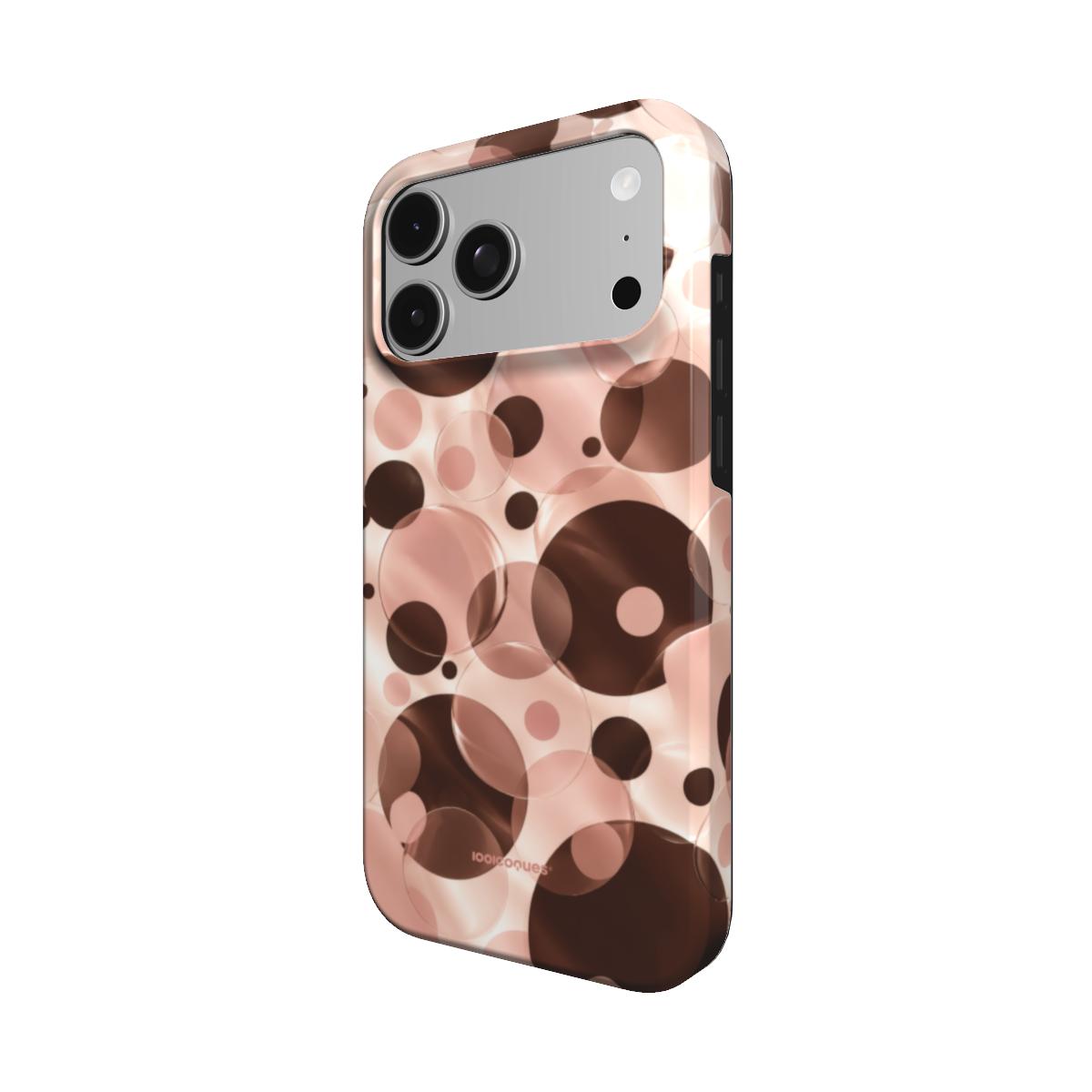 Coque Prestige Bubbles vue de trois quarts, avec le rebord de la coque