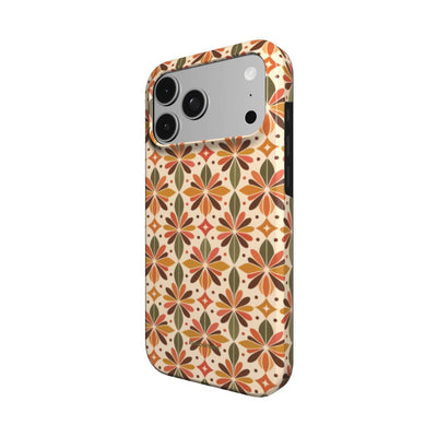 Coque Prestige Mosaïque vue de trois quarts, avec le rebord de la coque