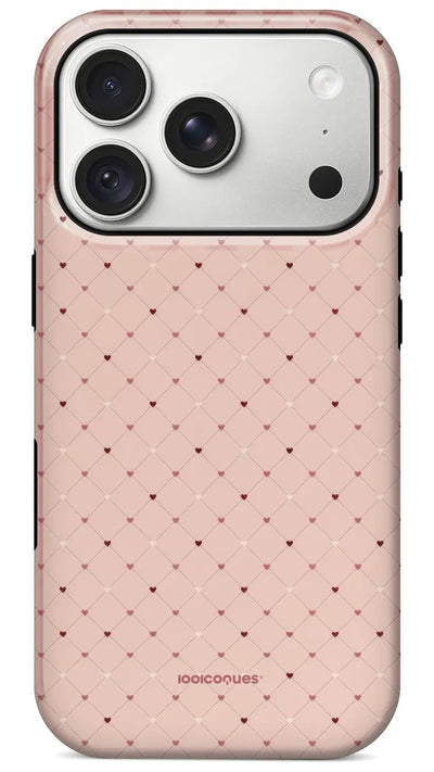 Coque Prestige Dragée vue de dos : de minuscules cœurs sur fond rose dragée